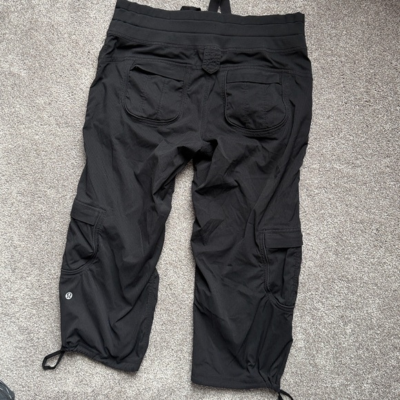 Lululemon dance studio mid rise cropped pant - Picture 2 of 3